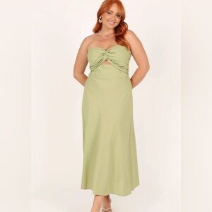 NWT Petal and Pup Rosetta Strapless Midi Dress Green